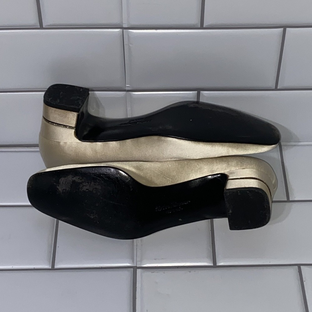 Salvatore Ferragamo Women's Pumps 2" Heels Shoes Satin Crystal Ivory White 5 - Picture 3 of 9
